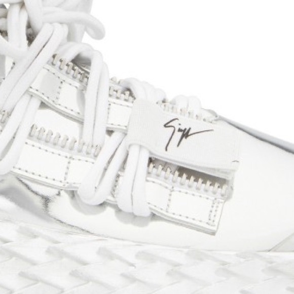 giuseppe zanotti BNIB metallic silver lowtops - Picture 9 of 16